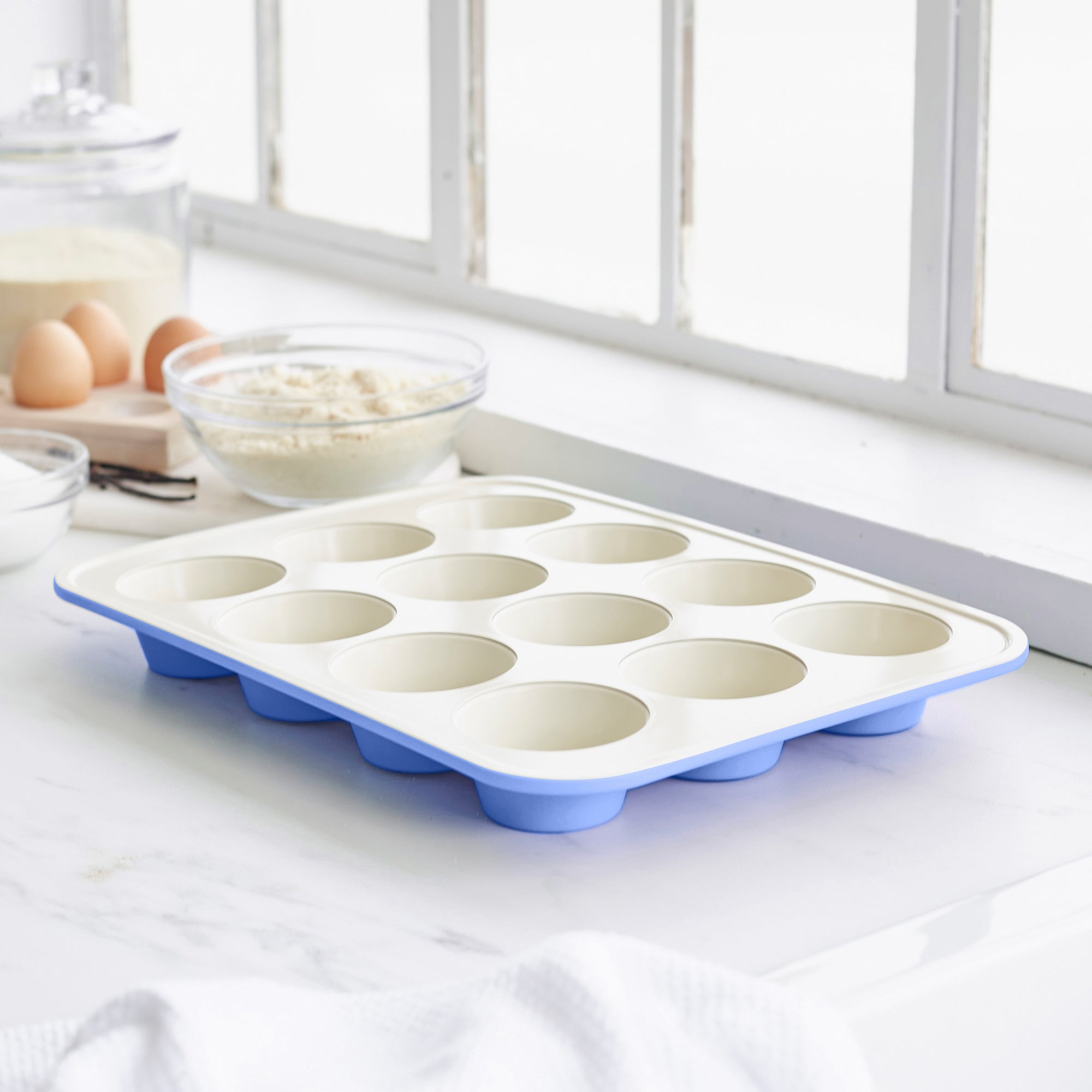 Ceramic 12-Cup Muffin Pan - Naturally Slick Ceramic Coating - Non