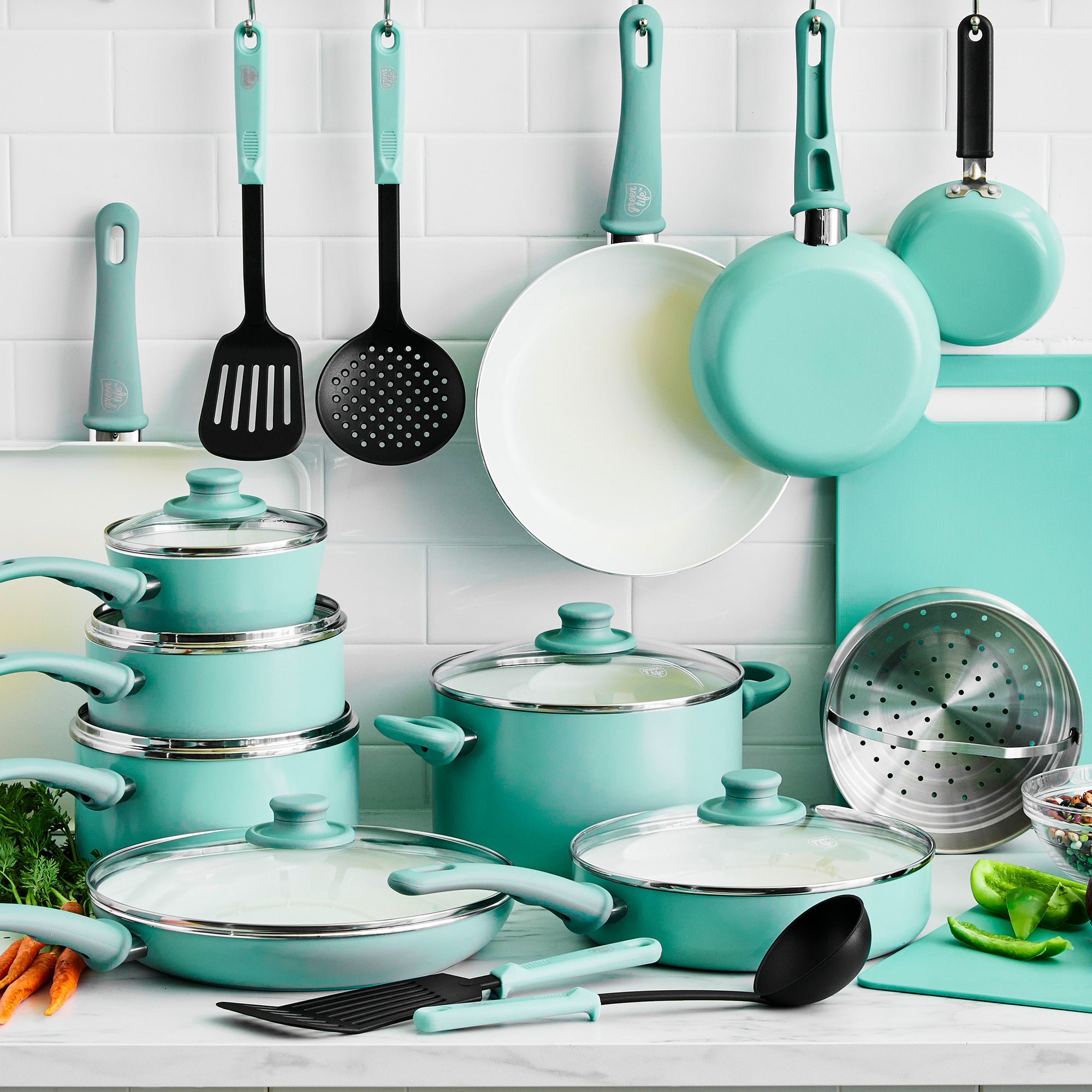 GreenLife Soft Grip Healthy Ceramic Nonstick 16 Piece Cookware Pots and Pans  Set, PFAS-Free, Dishwasher Safe, Turquoise